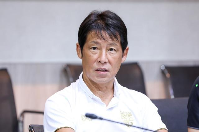 开云APP-泰国宣布换帅！日本人西野郎下课 带队2年未有突破