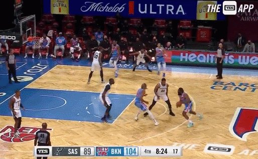 1620877020090099331.gif GIF.gif